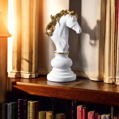 ROYAL CHESS PIECES DECOR