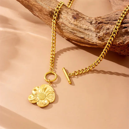 GOLDEN BLOOM NECKLACE