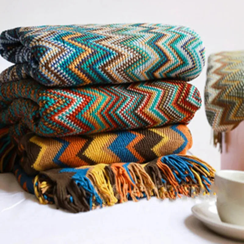 BOHEMIAN KNITTED BLANKET