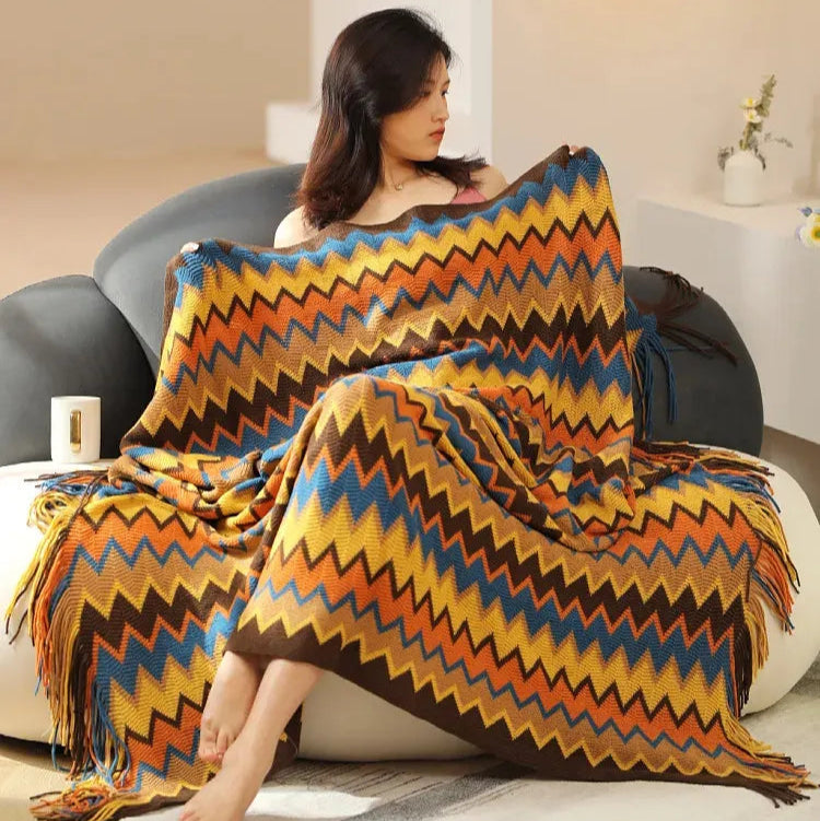 BOHEMIAN KNITTED BLANKET