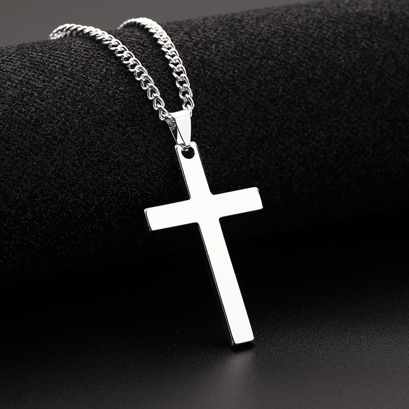 ELEGANCE CROSS NECKLACE