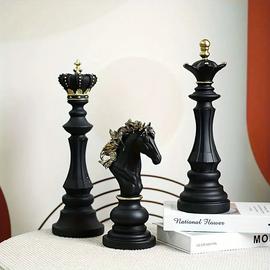 ROYAL CHESS PIECES DECOR